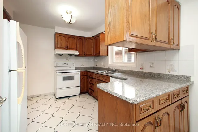 Additional image 8 of 64 Orangewood Cres