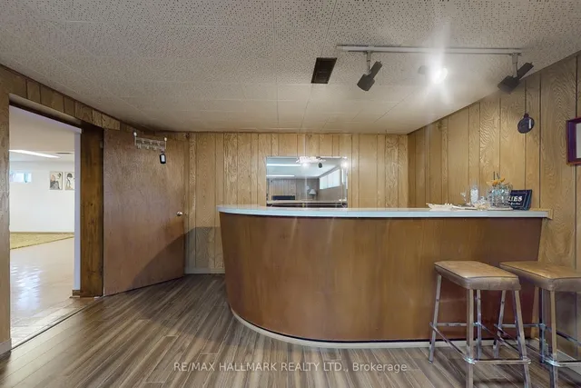 Additional image 23 of 69 Breadner Dr