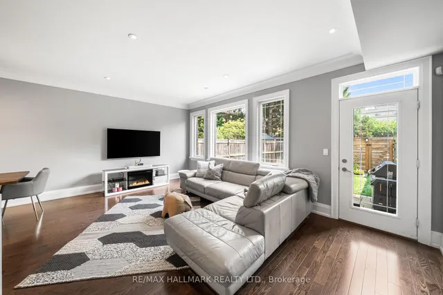 Additional image 7 of 19 Hycrest Ave