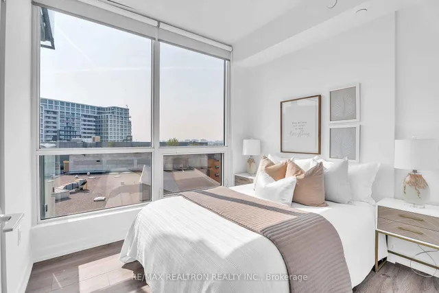 Additional image 11 of 10 De Boers Dr Unit 801