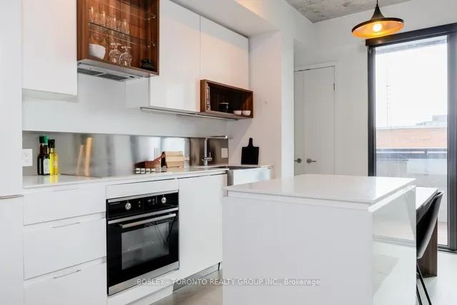 Additional image 10 of 383 Sorauren Ave Unit 308