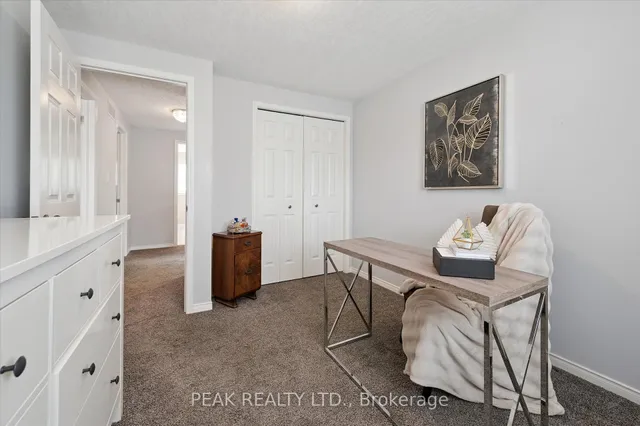 Additional image 25 of 839 Fairway Cres