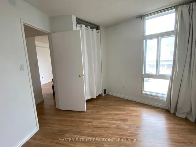 Additional image 13 of 270 Queens Quay Unit 706