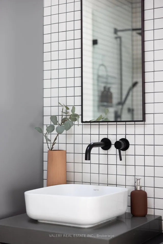 Additional image 37 of 83 Virginia Ave