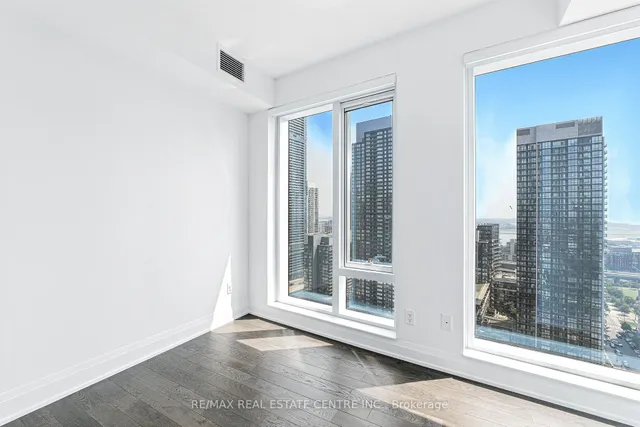 Additional image 20 of 470 Front St Unit 2013