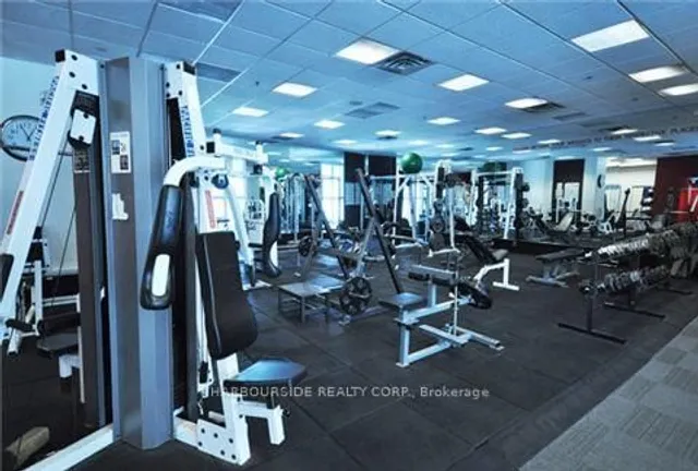 Additional image 20 of 77 Harbour Sq Unit 2901