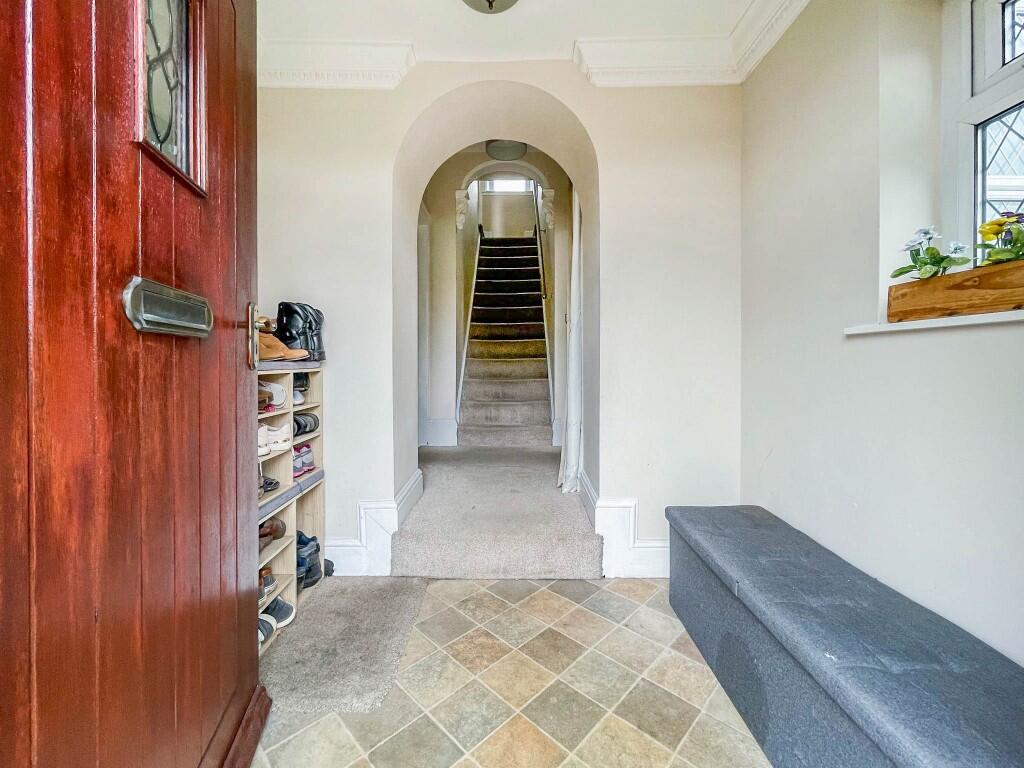Additional image 4 of Snelsins Lane, Cleckheaton, West Yorkshire, BD19