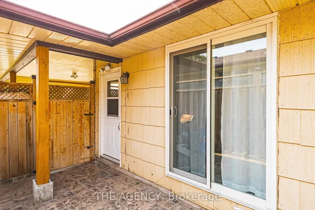 Additional image 20 of 137 Pepperwood Cres