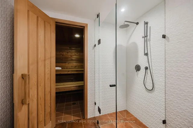 Additional image 39 of 106 Princess Margaret Blvd