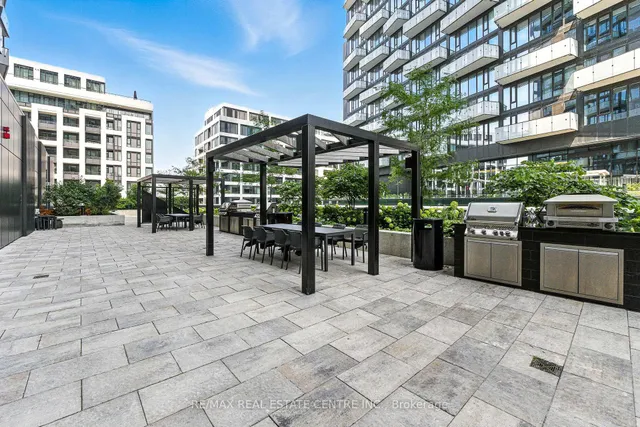 Additional image 43 of 470 Front St Unit 2013