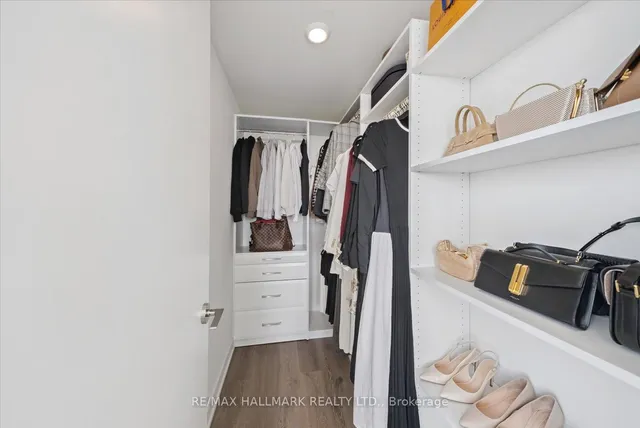 Additional image 22 of 10 Deerlick Crt Unit 2204