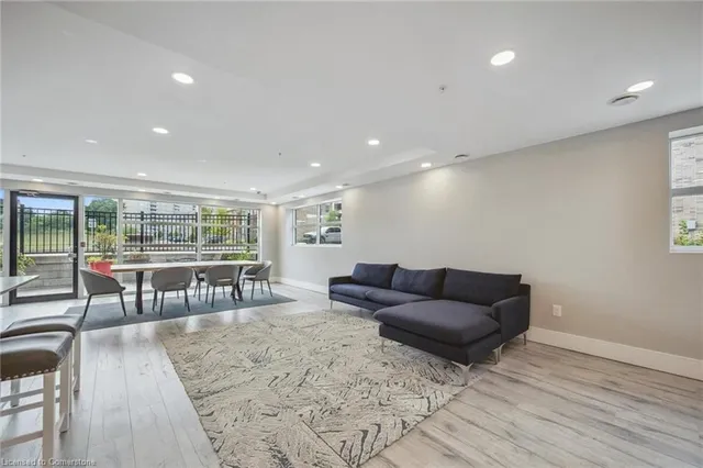 Additional image 25 of 15 Prince Albert Blvd Unit 316