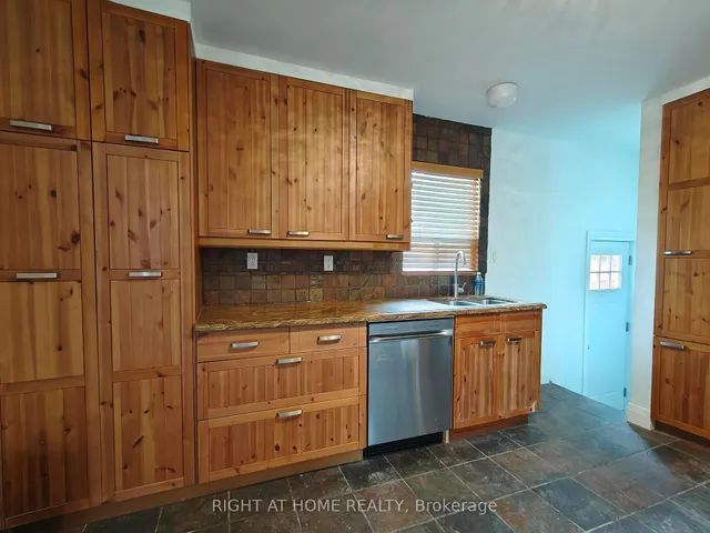 Additional image 9 of 99 Dunelm St