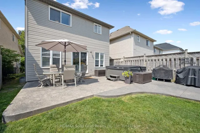 Additional image 34 of 12 Frankfurt St