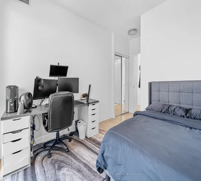 Additional image 5 of 56 Annie Craig Dr Unit 3401