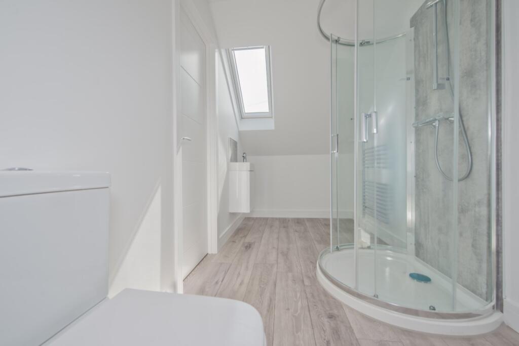 Additional image 29 of Latham Lane, Gomersal, Cleckheaton, West Yorkshire, BD19