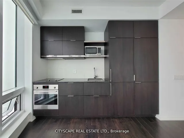 Additional image 5 of 197 Yonge St Unit 1512