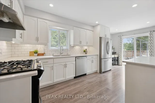 Additional image 5 of 839 Fairway Cres