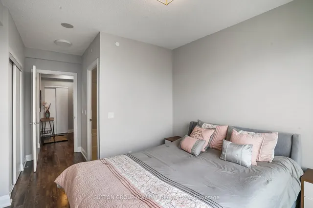 Additional image 20 of 68 CANTERBURY Pl Unit PH09