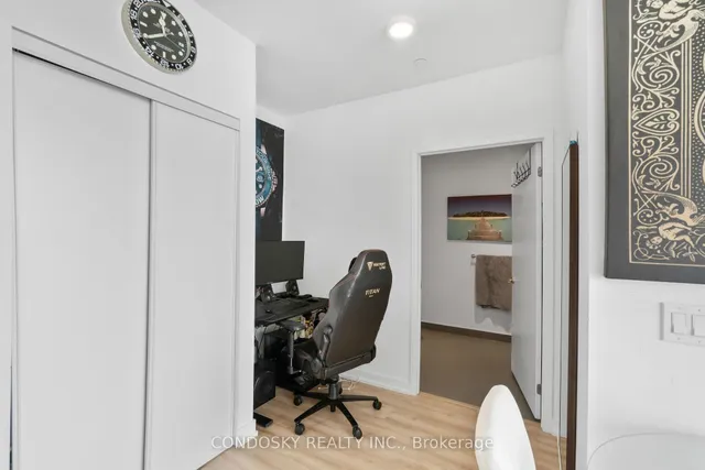 Additional image 17 of 135 East Liberty St Unit PH01