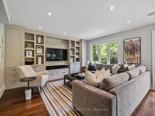Additional image 7 of 18 Corwin Cres