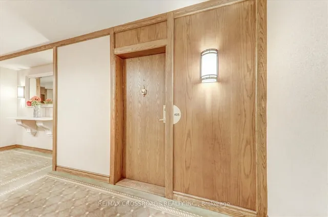 Additional image 12 of 1 Concorde Pl Unit 405