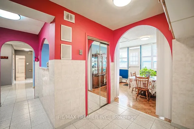 Additional image 10 of 3460 Keele St Unit 511