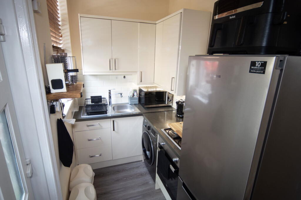 Additional image 5 of Highfield Terrace, Cleckheaton, BD19