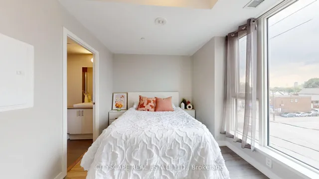 Additional image 17 of 1195 The Queens Way Unit 3