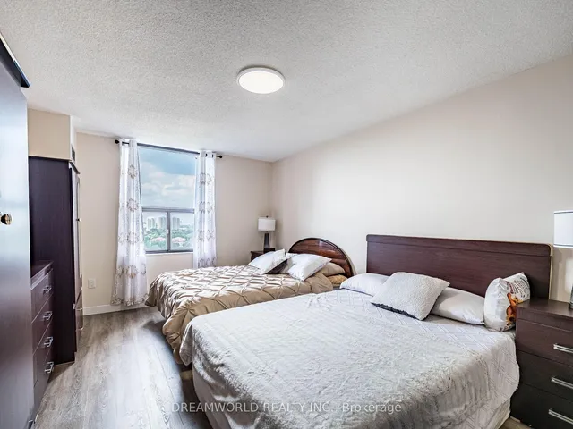 Additional image 32 of 75 Emmett Ave Unit 2104