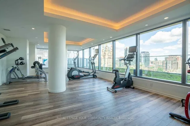 Additional image 21 of 60 Colborne St Unit 2104