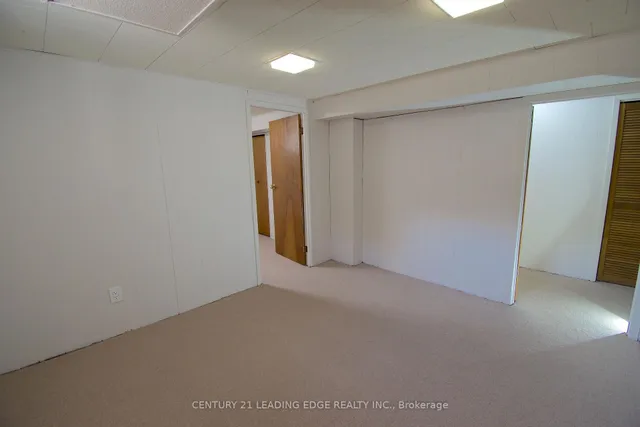 Additional image 44 of 84 Allanford Rd