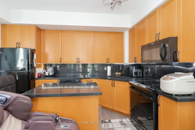 Additional image 12 of 3939 Duke Of York Blvd Unit 717