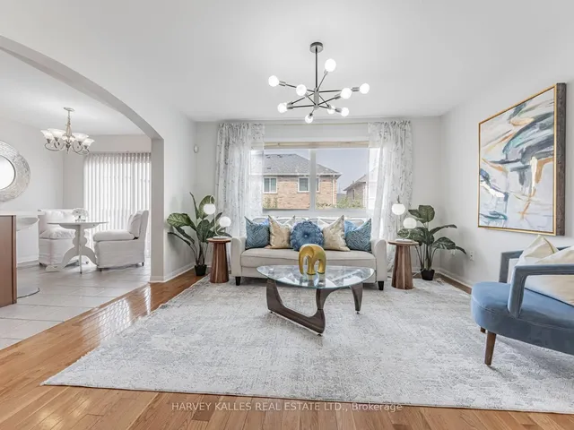 Additional image 9 of 9 Bobcat Terr