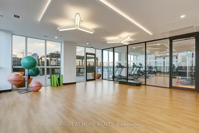 Additional image 34 of 60 Charles St