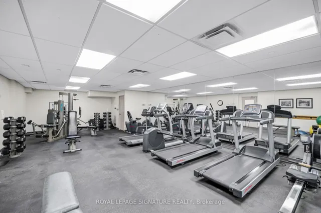 Additional image 23 of 10 Kenneth Ave Unit 406