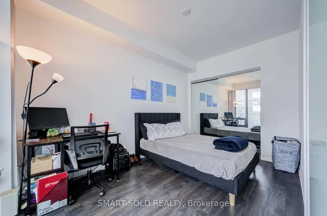 Additional image 25 of 50 Charles St Unit 2909