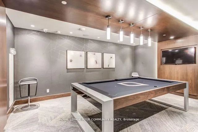 Additional image 11 of 255 Village Green Sq Unit 1310