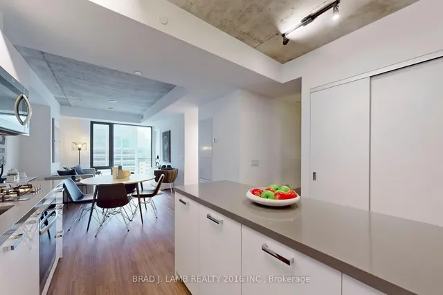 Additional image 20 of 195 McCaul St Unit 1203