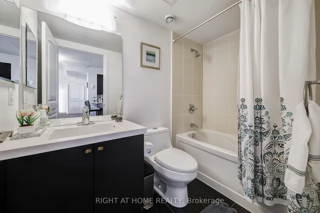 Additional image 20 of 55 De Boers Dr Unit LPH04