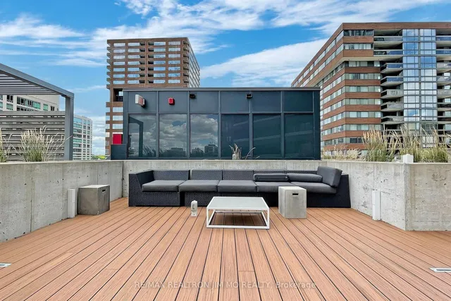 Additional image 46 of 32 Davenport Rd Unit 1706