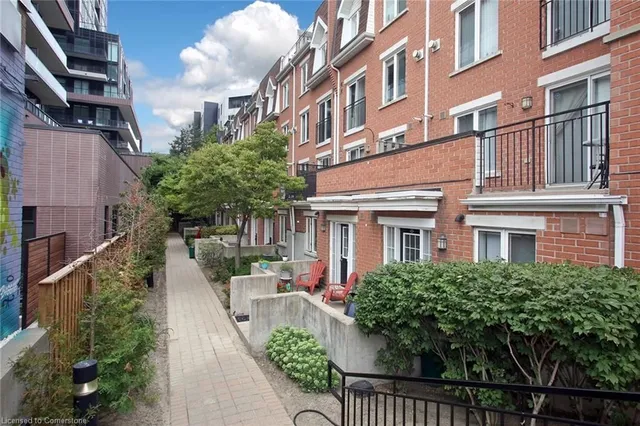 Additional image 18 of 10 Laidlaw St Unit 705