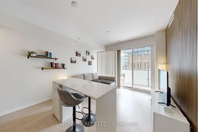 Additional image 12 of 101 Peter St Unit 1408