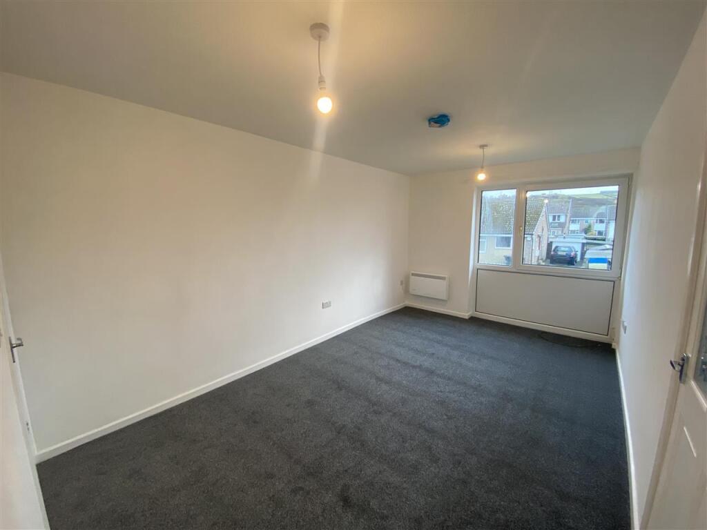 Additional image 2 of Elm Tree Close,Long Lee,Long Lee