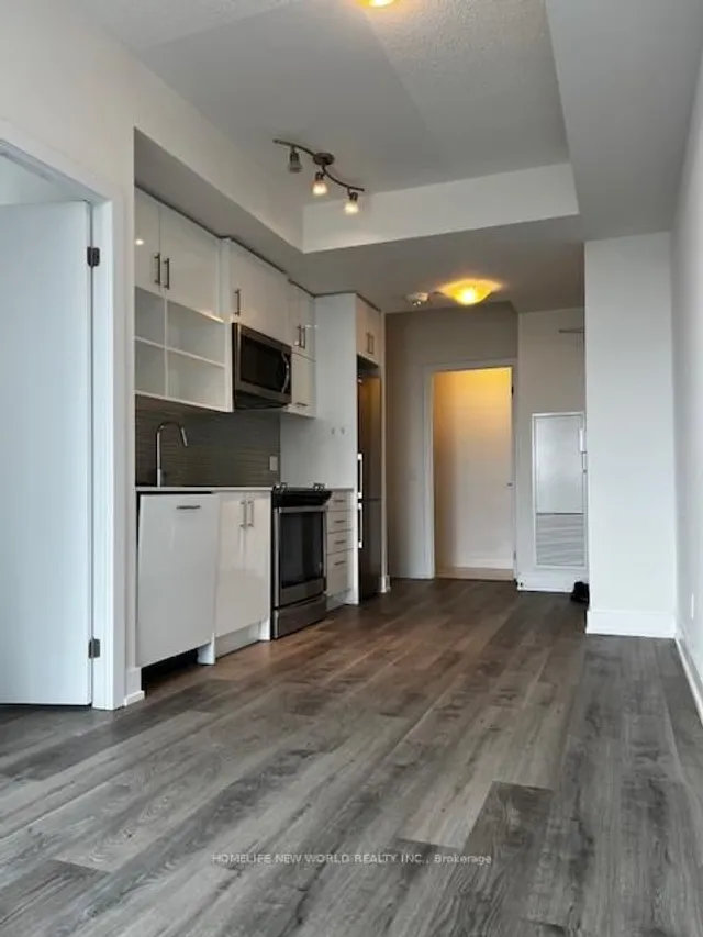 Additional image 5 of 128 Fairview Mall Dr Unit 1006