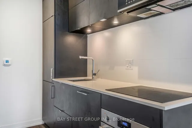 Additional image 15 of 20 Edward St Unit 1419