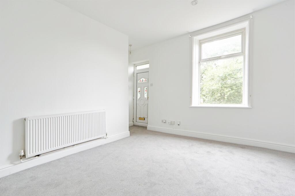 Additional image 15 of Chestnut Grove, Bradford