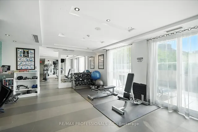 Additional image 43 of 1430 Yonge St Unit 1401