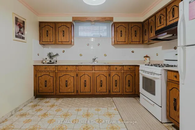 Additional image 37 of 142 Gracefield Ave