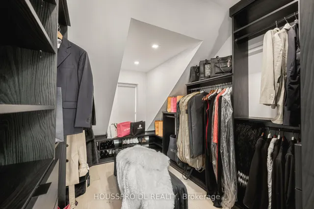 Additional image 33 of 82 Major St